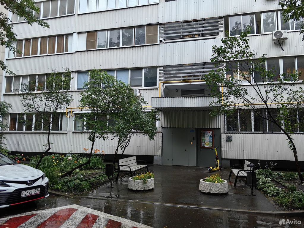 m. Ploschad trekh vokzalov: Apartment, 1-rooms