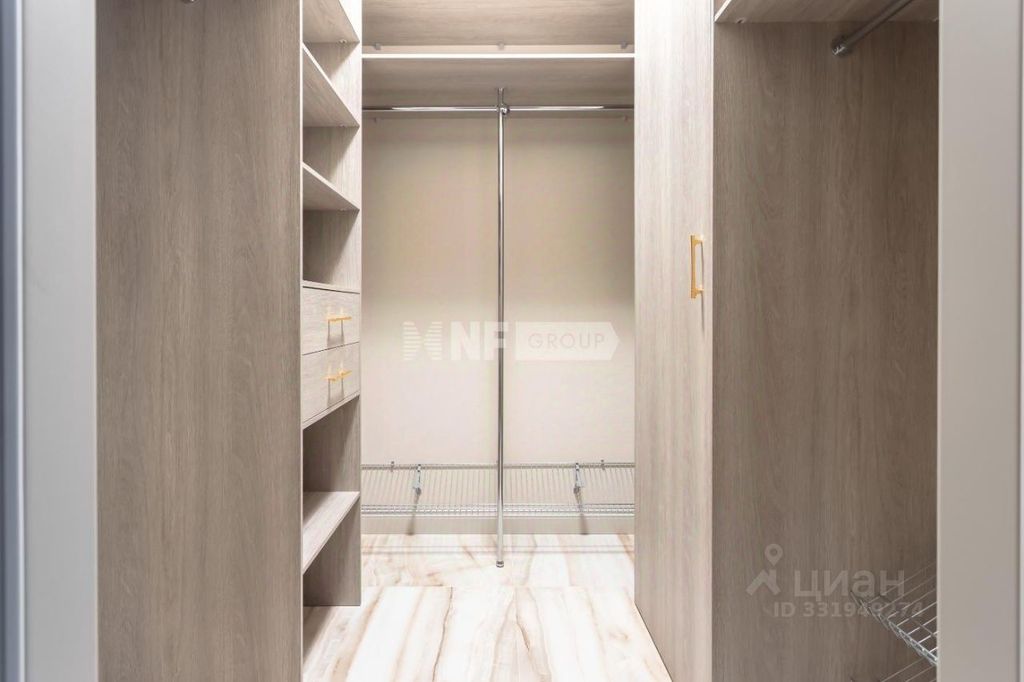 m. Ulitsa 1905 goda: Apartment, 3-rooms