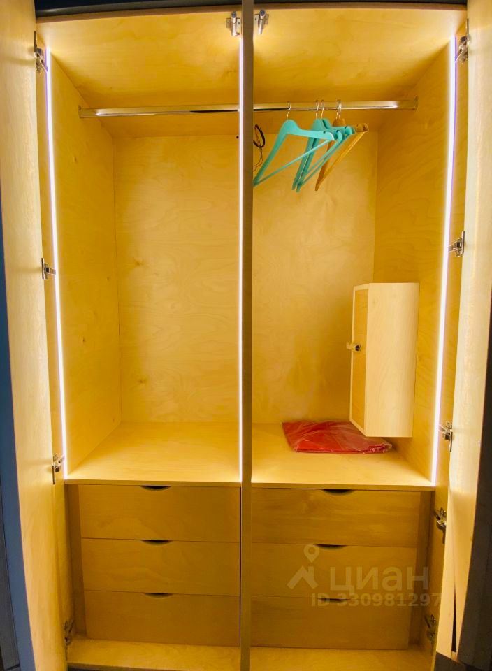 m. Baumanskaya: Apartment, studio