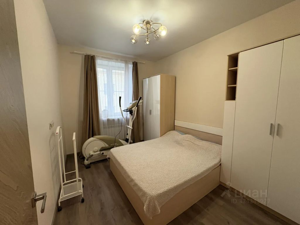 m. Barrikadnaya: Apartment, 2-rooms
