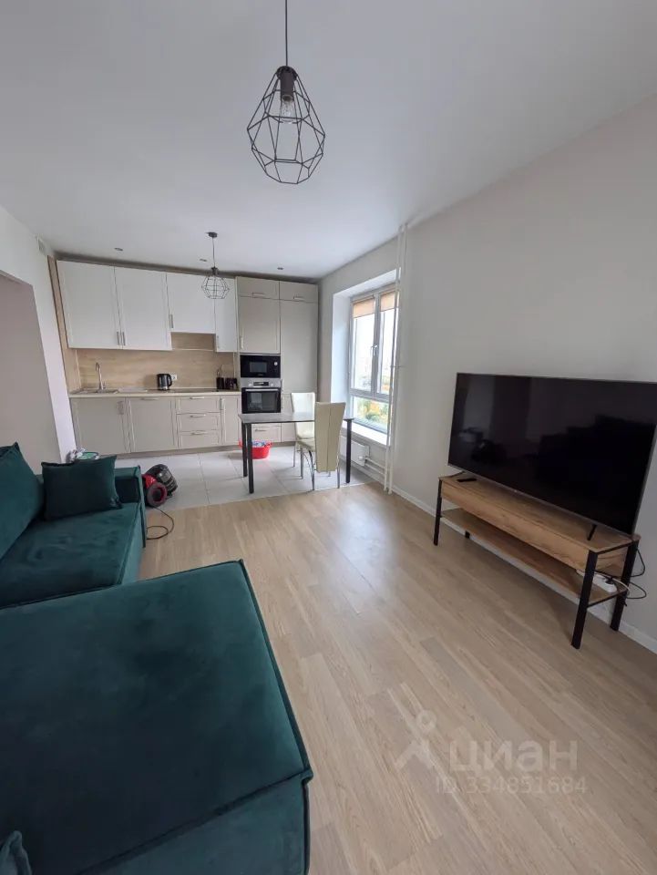 m. Ulitsa Dmitrievskogo: Apartment, 2-rooms