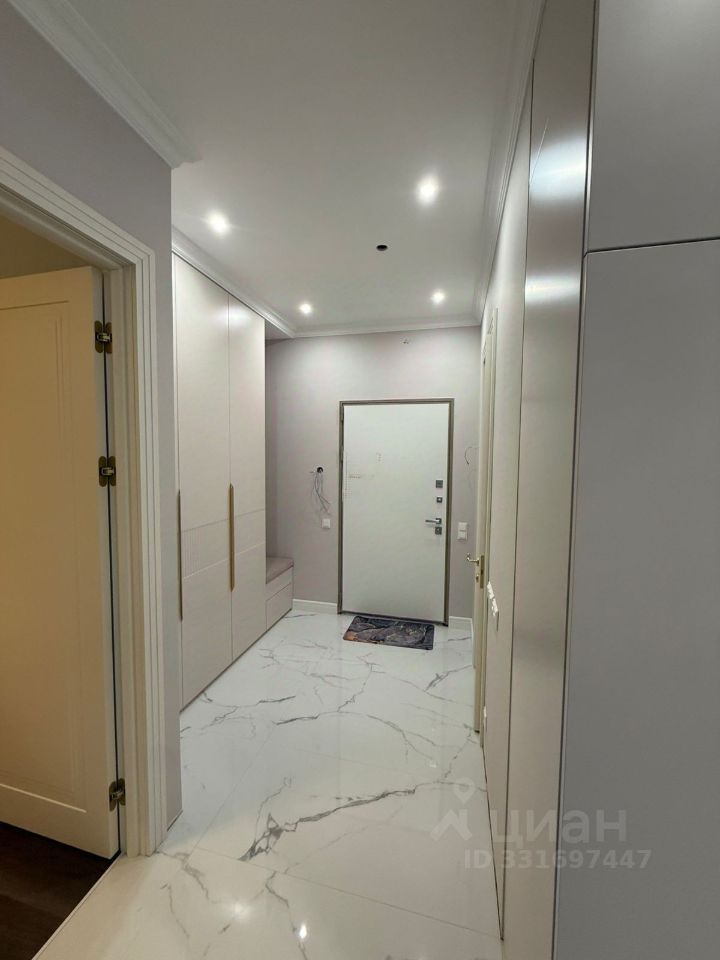 m. Serp i Molot: Apartment, 2-rooms