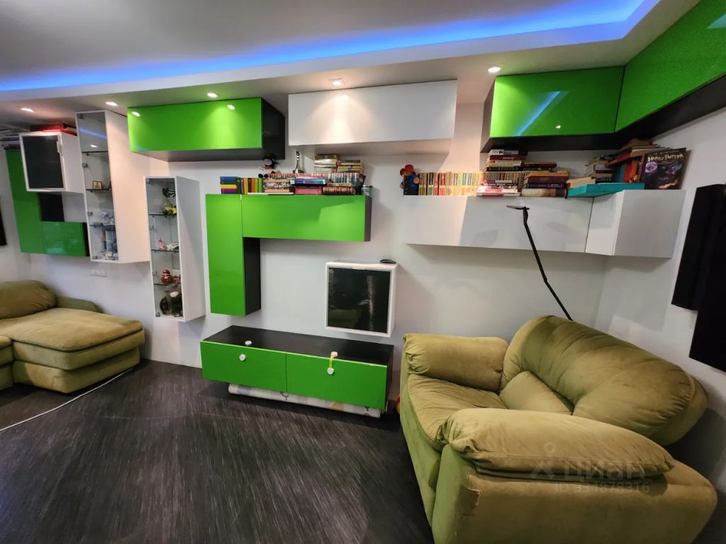 m. Mendeleevskaya: Apartment, 2-rooms