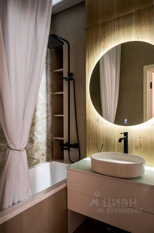 m. Tekhnopark: Apartment, 3-rooms