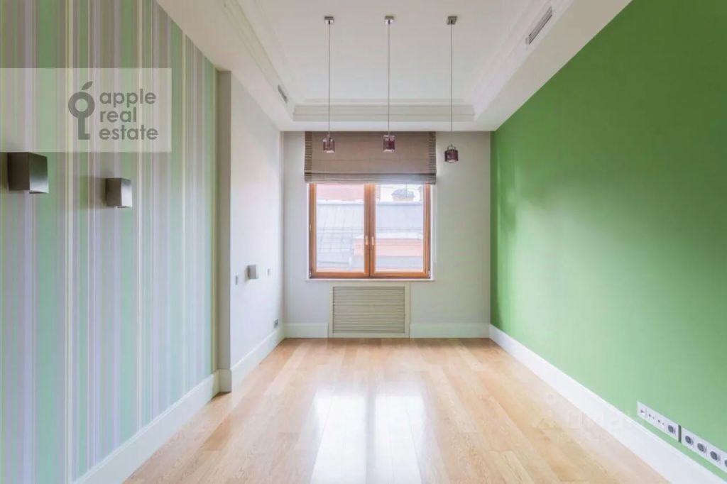 m. Tverskaya: Apartment, 4-rooms