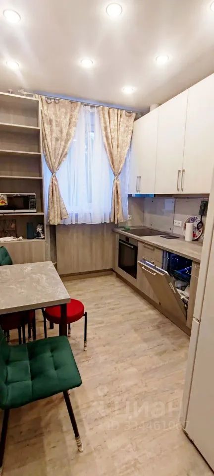 m. Khimki: Apartment, 2-rooms