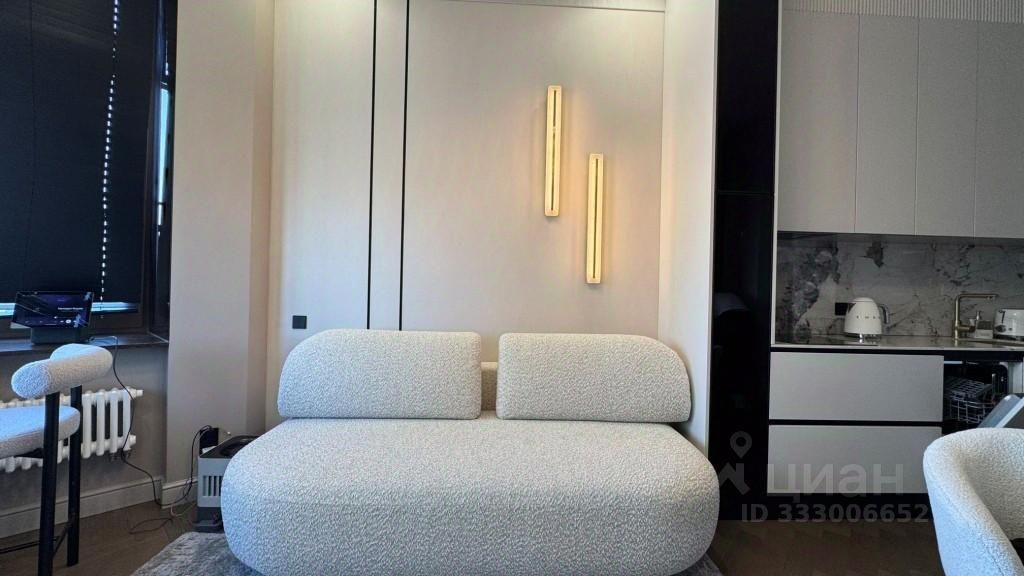 m. Oktyabrskoe pole: Apartment, 2-rooms