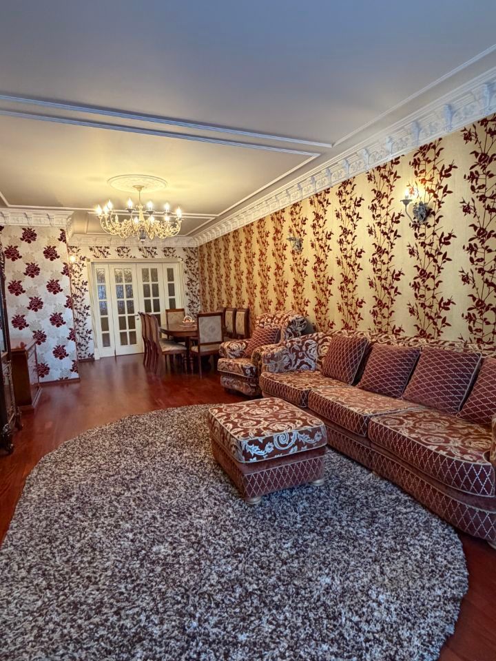 m. Khimki: Apartment, 3-rooms