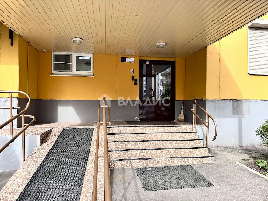 m. Universitet druzhby narodov: Apartment, 1-rooms