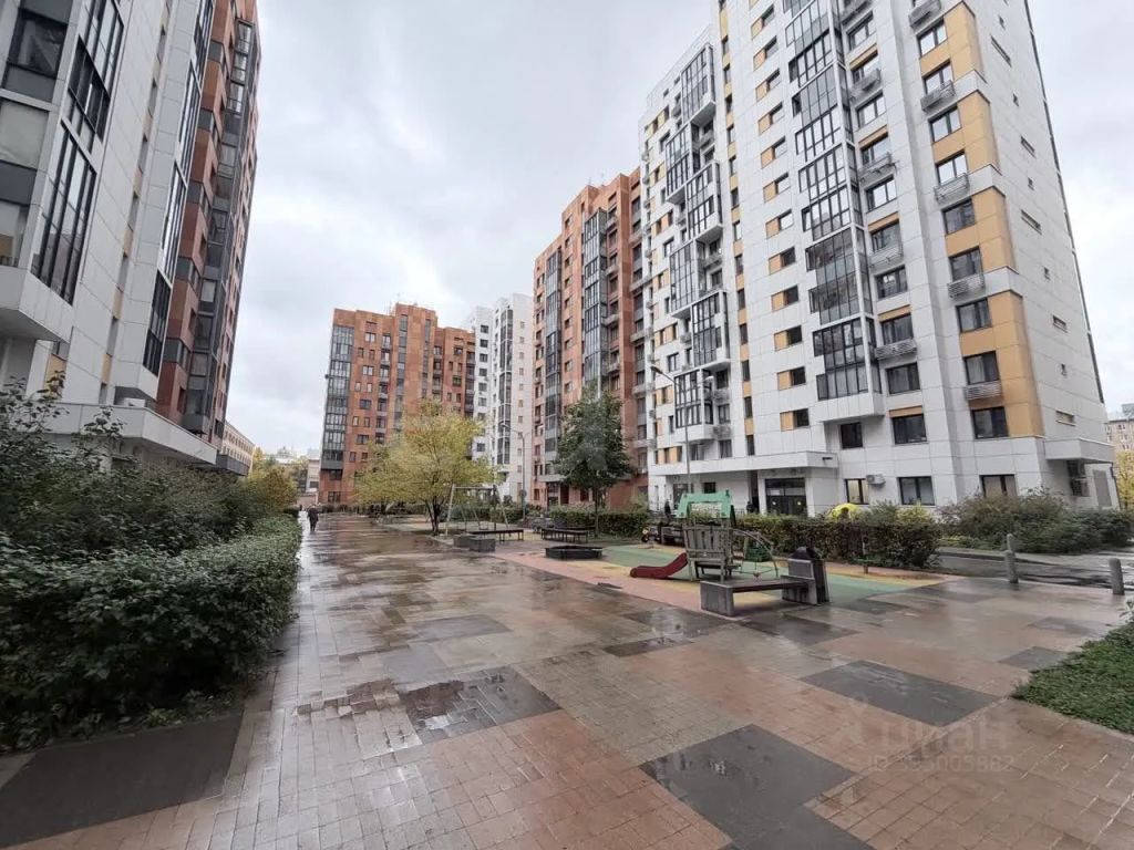 m. Ulitsa 1905 goda: Apartment, 2-rooms