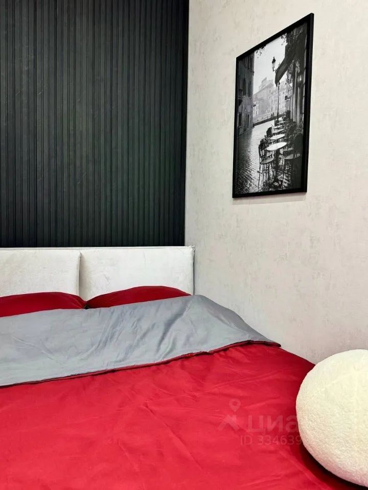 m. Maryina Roscha: Apartment, studio