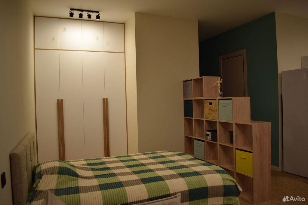 m. ZIL: Apartment, studio