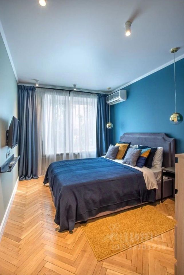 m. Tverskaya: Apartment, 2-rooms