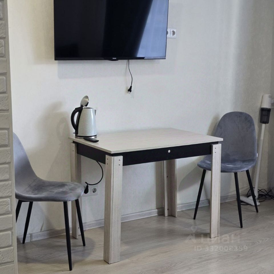 m. Bakovka: Apartment, studio