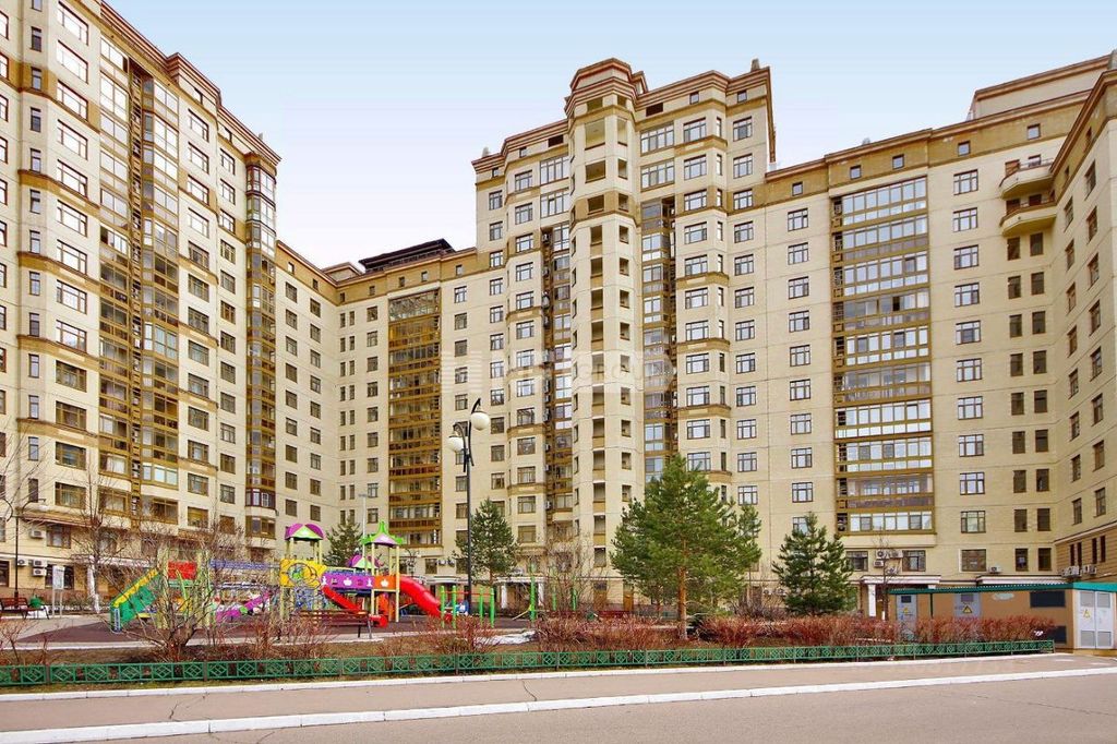 m. Lomonosovsky prospekt: Apartment, 3-rooms