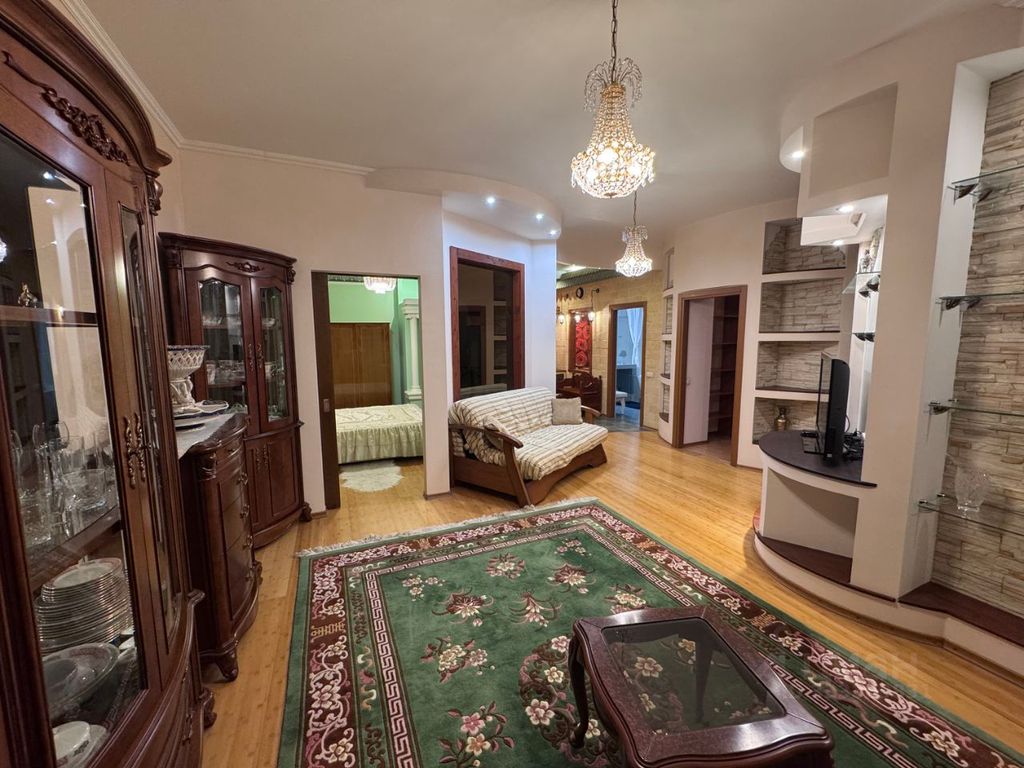 m. Vorontsovskaya: Apartment, 2-rooms