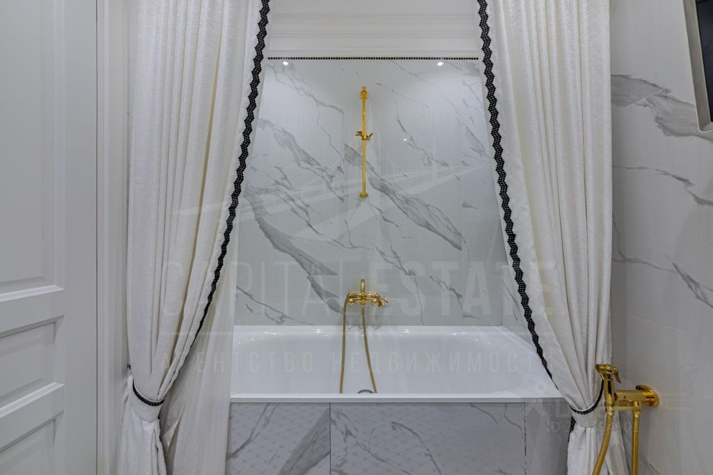 m. Park kultury: Apartment, 4-rooms