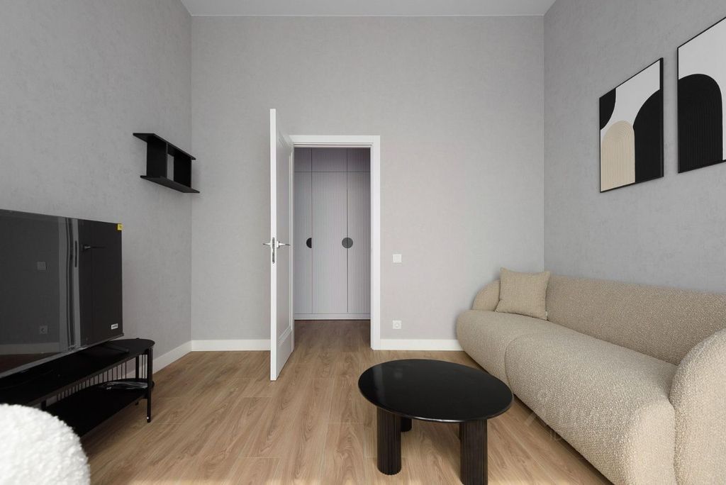 m. Zorge: Apartment, 2-rooms