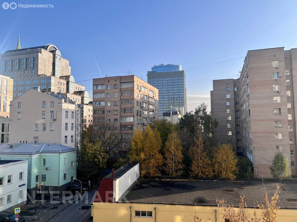m. Smolenskaya: Apartment, 4-rooms