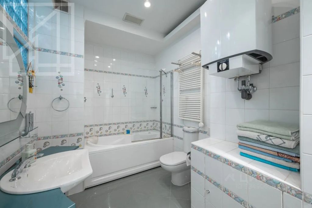 m. Trubnaya: Apartment, 3-rooms