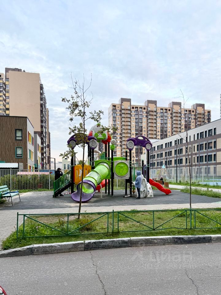 m. Nikolskoe: Apartment, 2-rooms