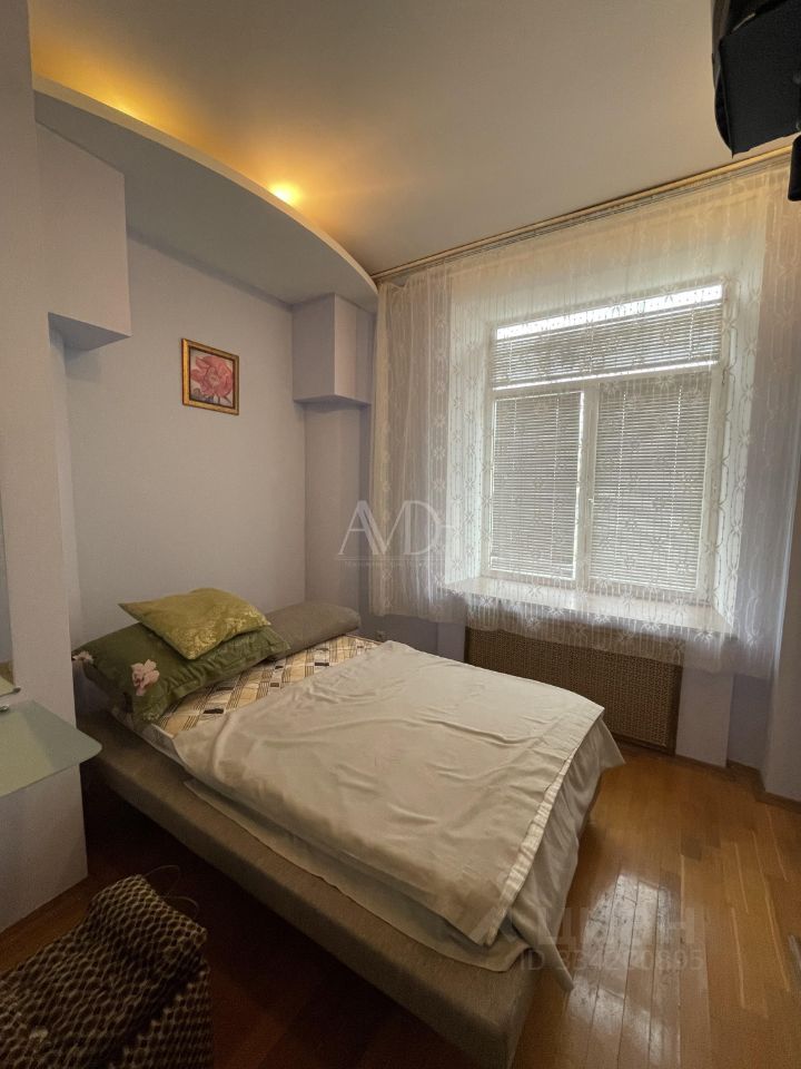 m. Bagrationovskaya: Apartment, studio