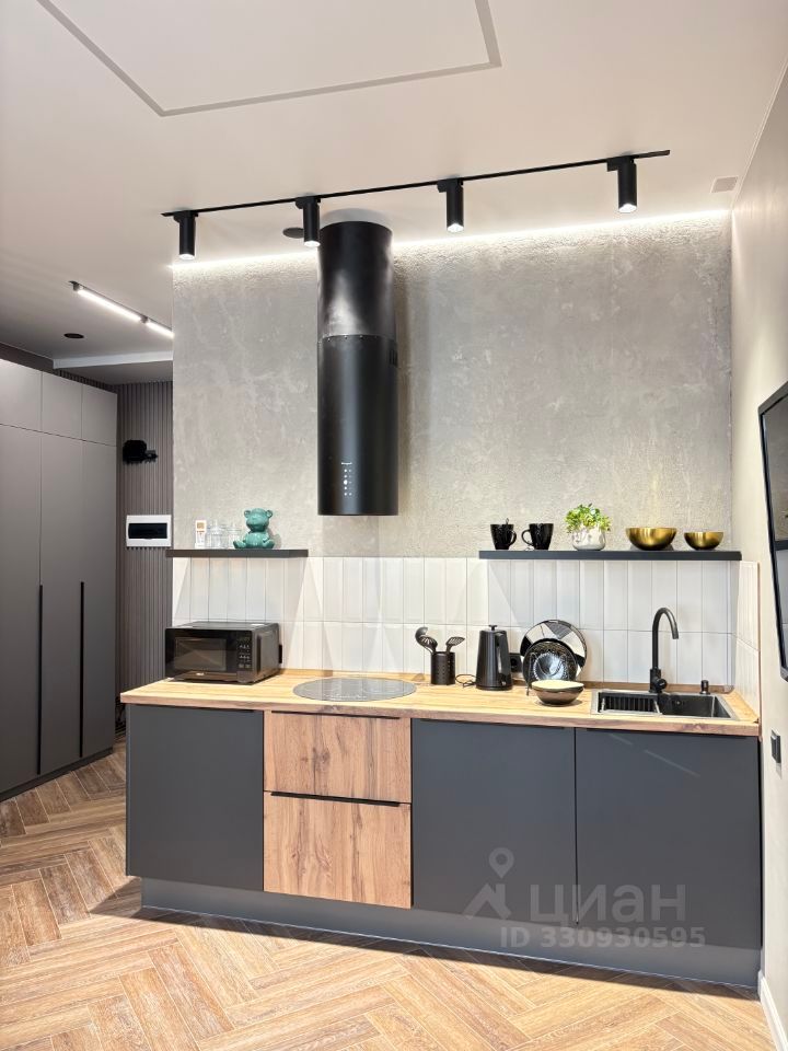m. Aviamotornaya: Apartment, studio