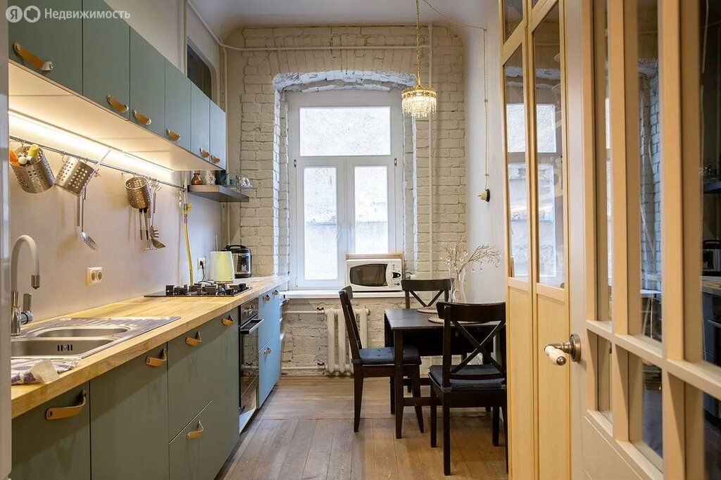 m. Prospekt Mira: Apartment, 2-rooms