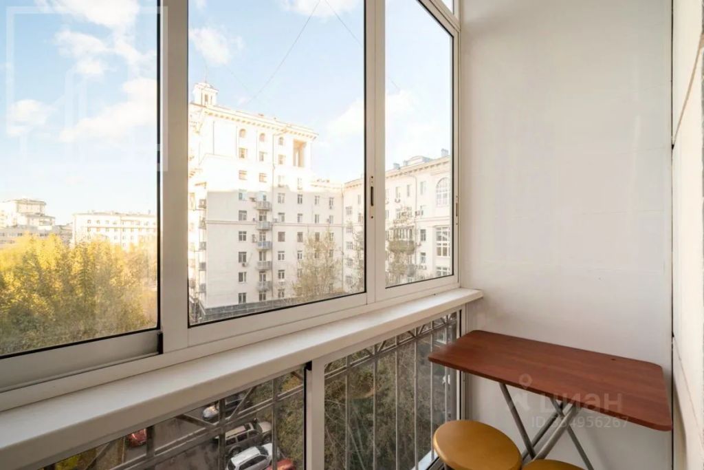 m. Kievskaya: Apartment, 2-rooms