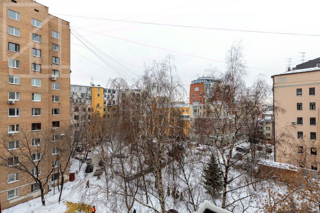 m. Mayakovskaya: Apartment, 3-rooms