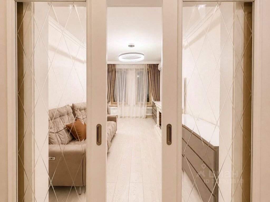 m. Narodnoe Opolchenie: Apartment, 2-rooms