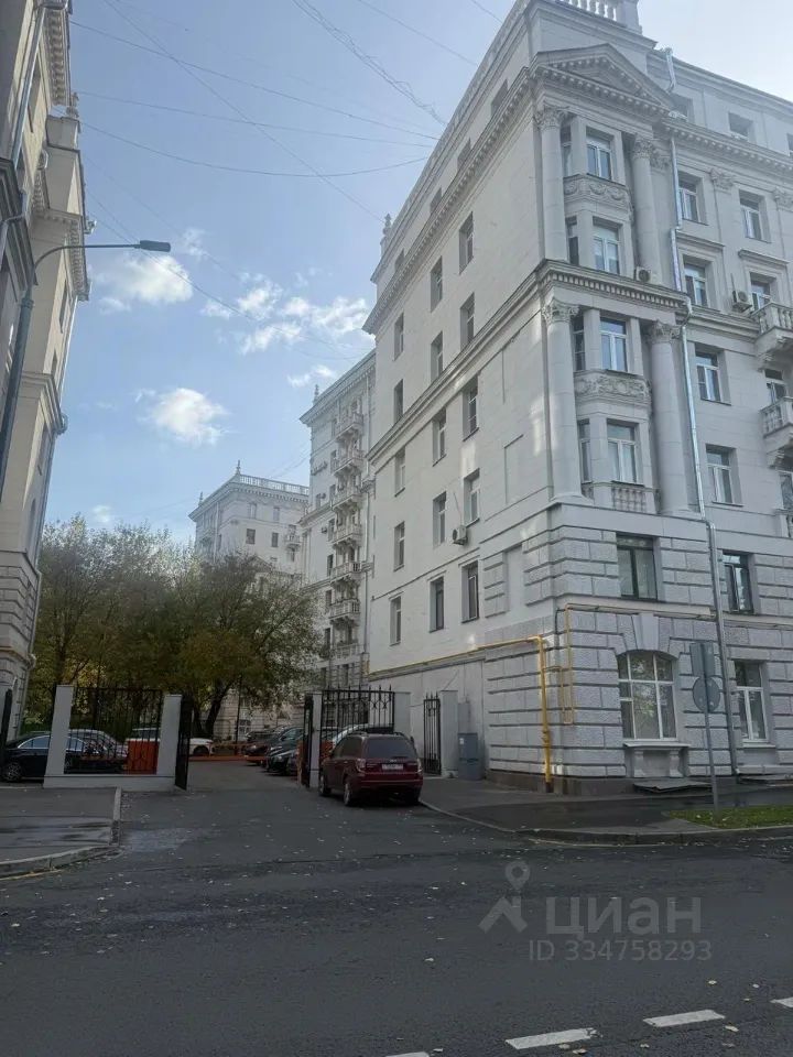 m. Kutuzovskaya: Apartment, 2-rooms