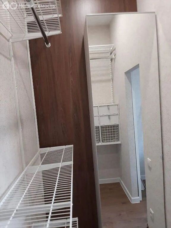 m. Shelepikha: Apartment, studio