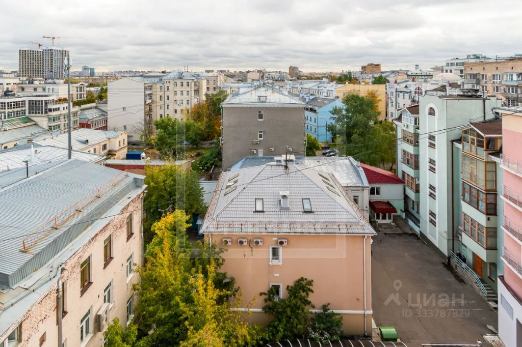 m. Chkalovskaya: Apartment, 4-rooms