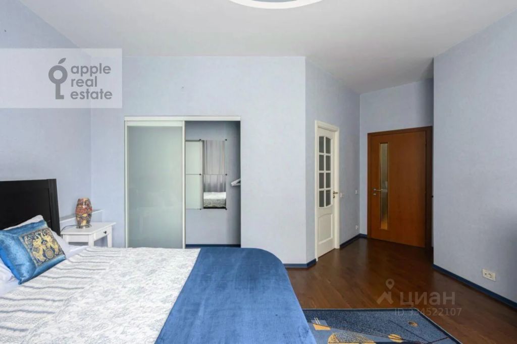 m. Mayakovskaya: Apartment, 2-rooms