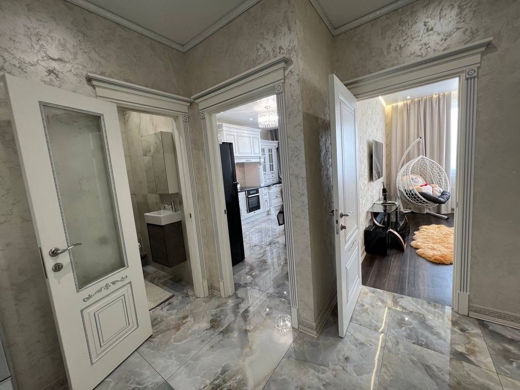 m. Strogino: Apartment, 3-rooms