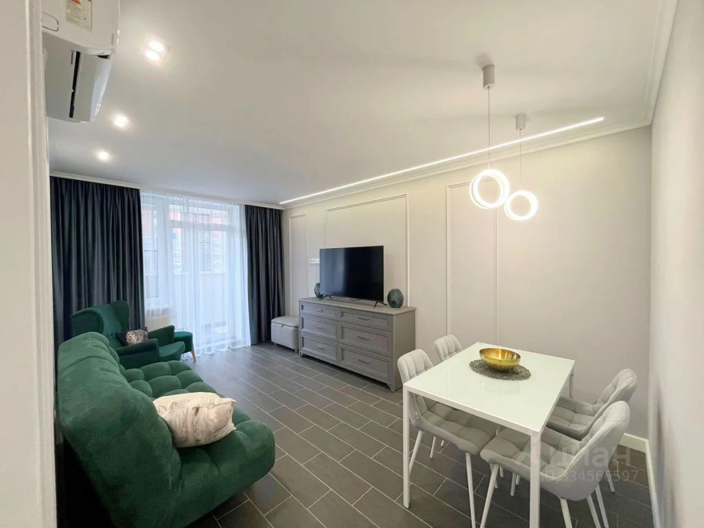 m. Strogino: Apartment, 2-rooms