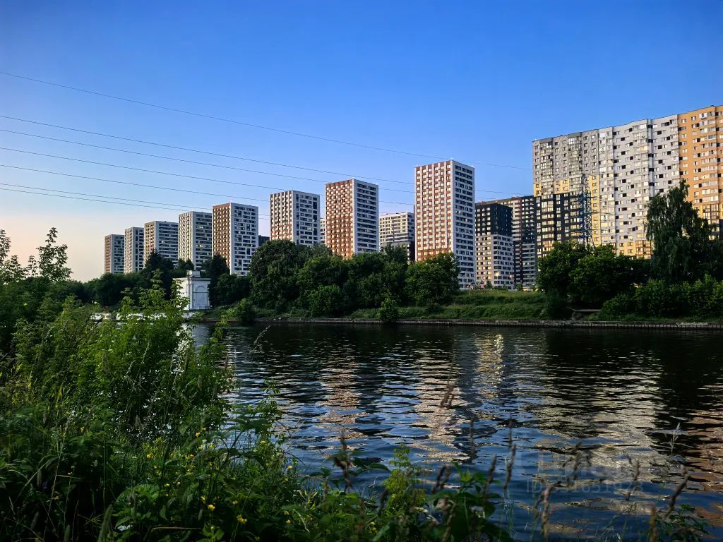 m. Vodniki: Apartment, studio