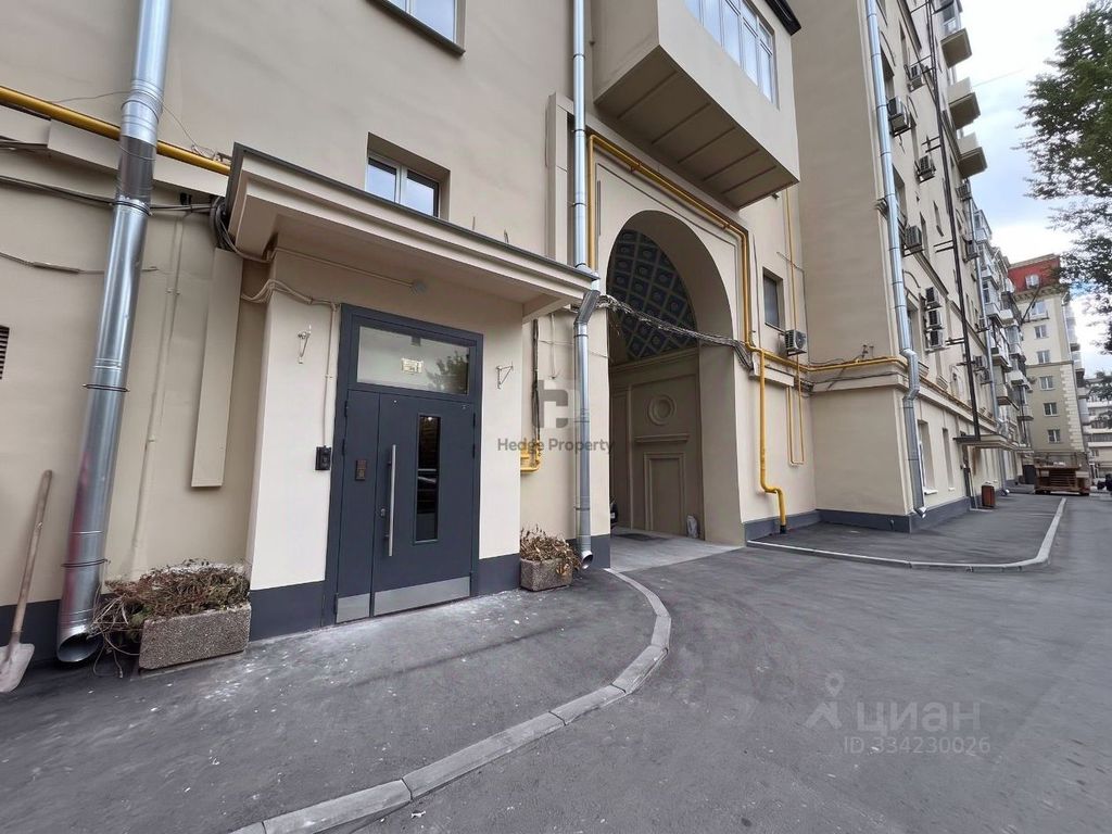 m. Mayakovskaya: Apartment, 2-rooms