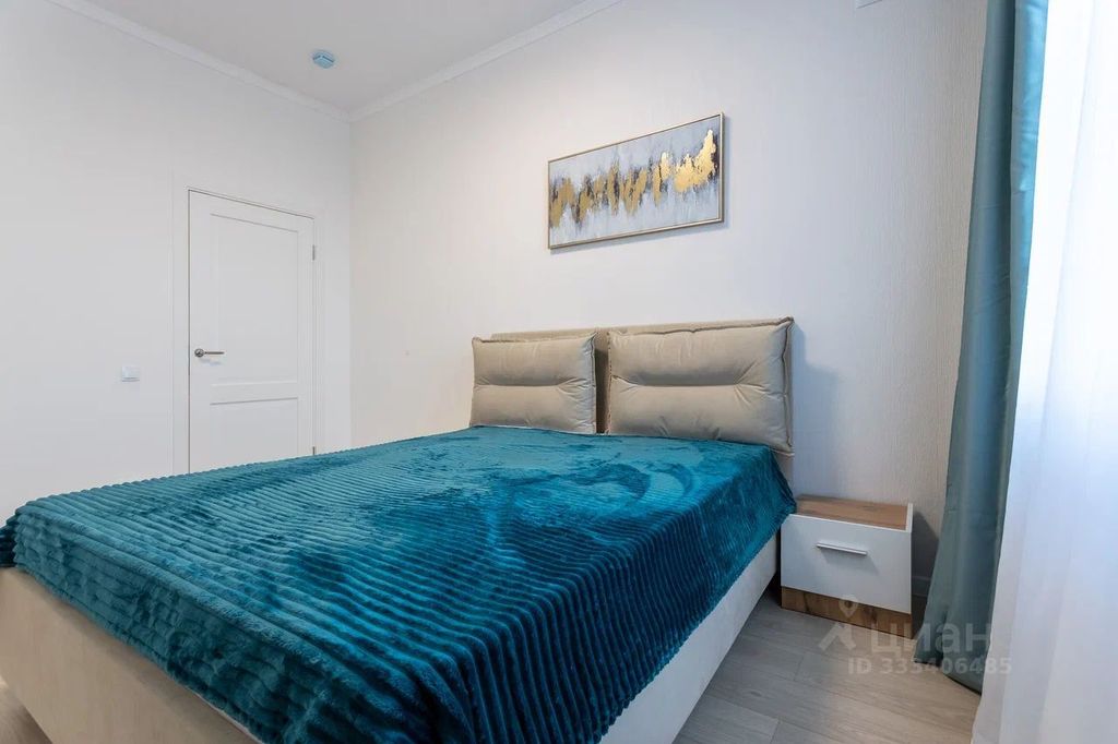 m. Oktyabrskoe pole: Apartment, 2-rooms