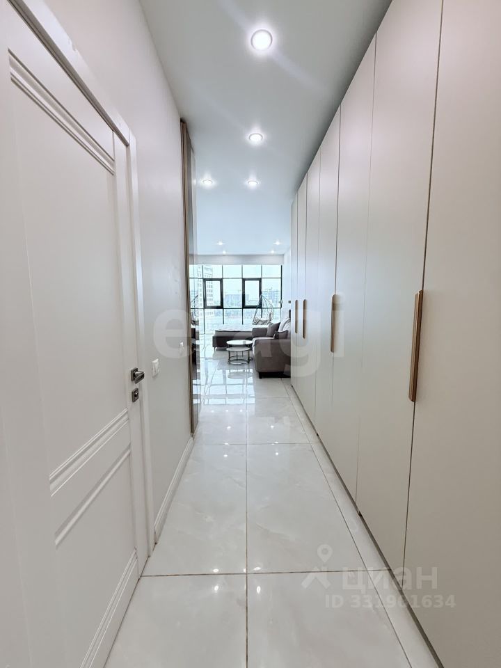 m. Nemchinovka: Apartment, studio