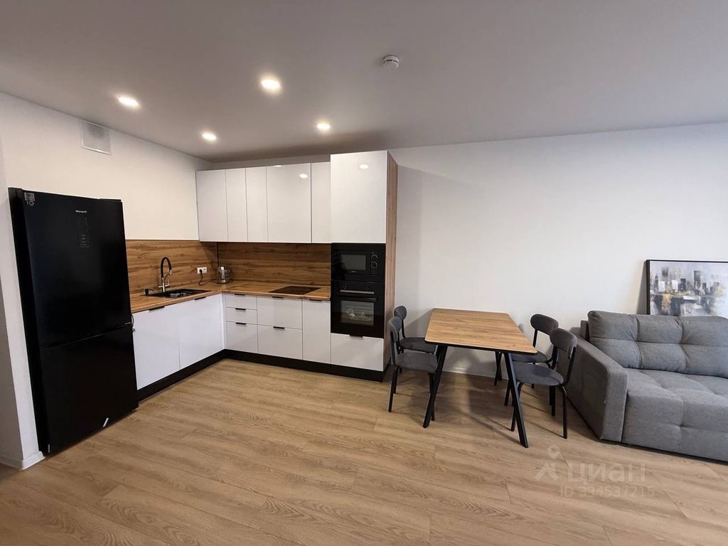 m. Medvedkovo: Apartment, 3-rooms