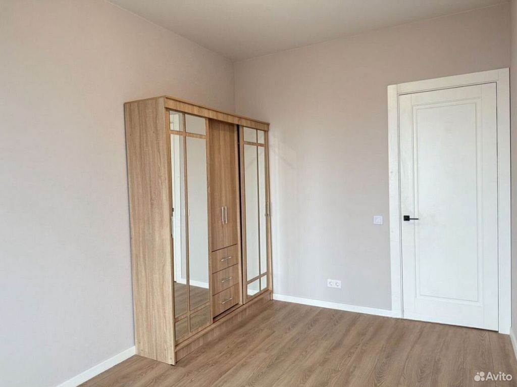 m. Strogino: Apartment, 3-rooms