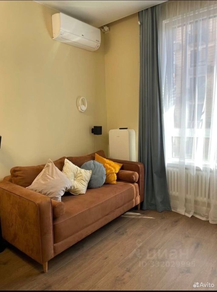 m. Fili: Apartment, studio