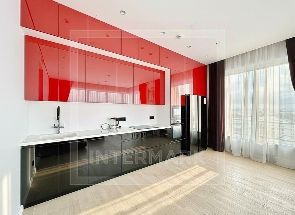 m. Chkalovskaya: Apartment, 3-rooms
