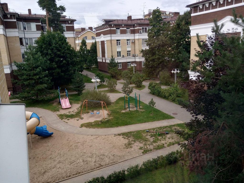 m. Saltykovskaya: Apartment, 3-rooms