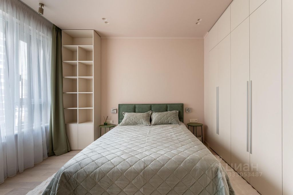 m. Serp i Molot: Apartment, 2-rooms