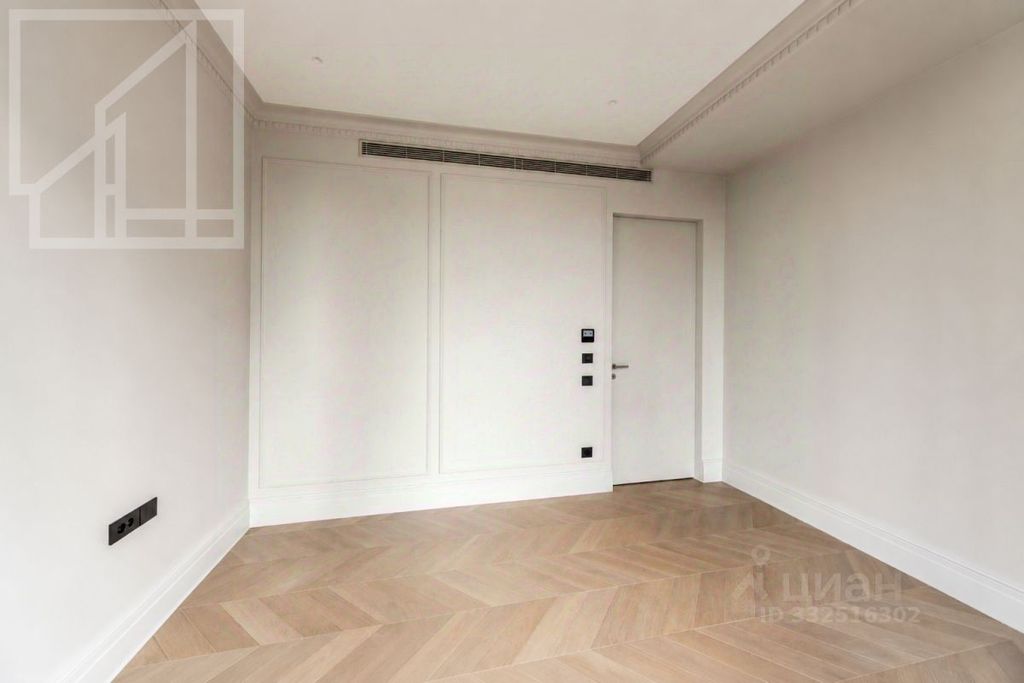 m. Park Pobedy: Apartment, 6-rooms