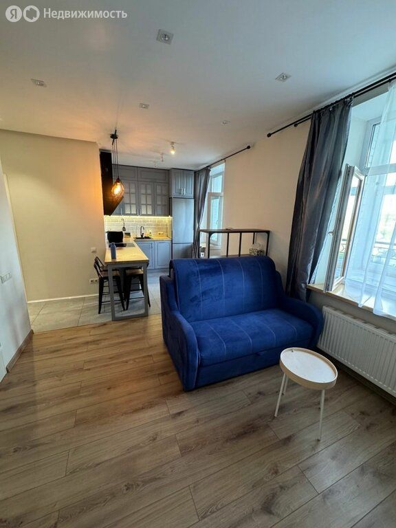 m. Opalikha: Apartment, studio