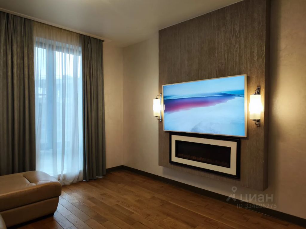 m. Ulitsa 1905 goda: Apartment, 2-rooms